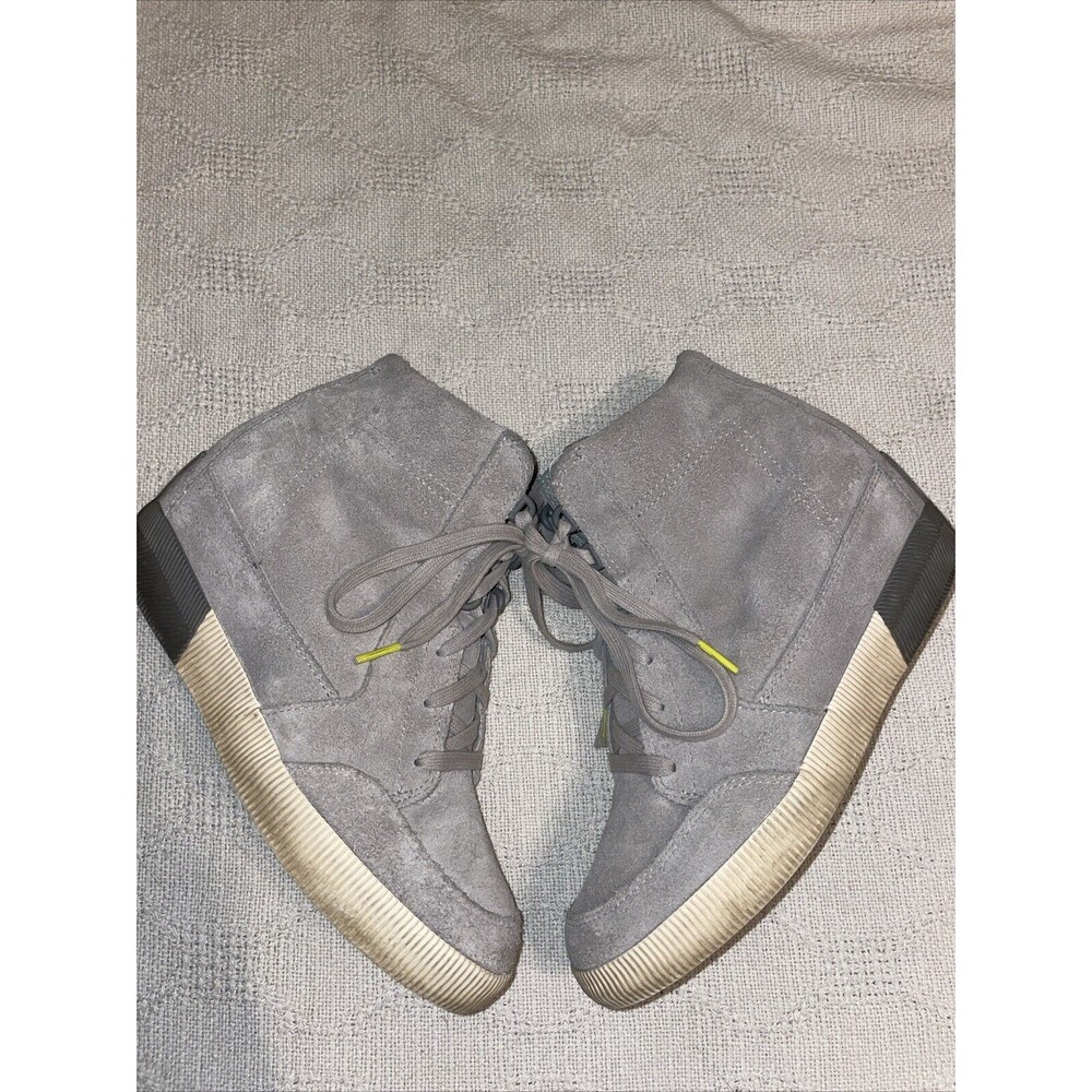 Sorel Women’s Ankle Booties Size 9 M Gray Suede Leather Outdoors Comfort Casual